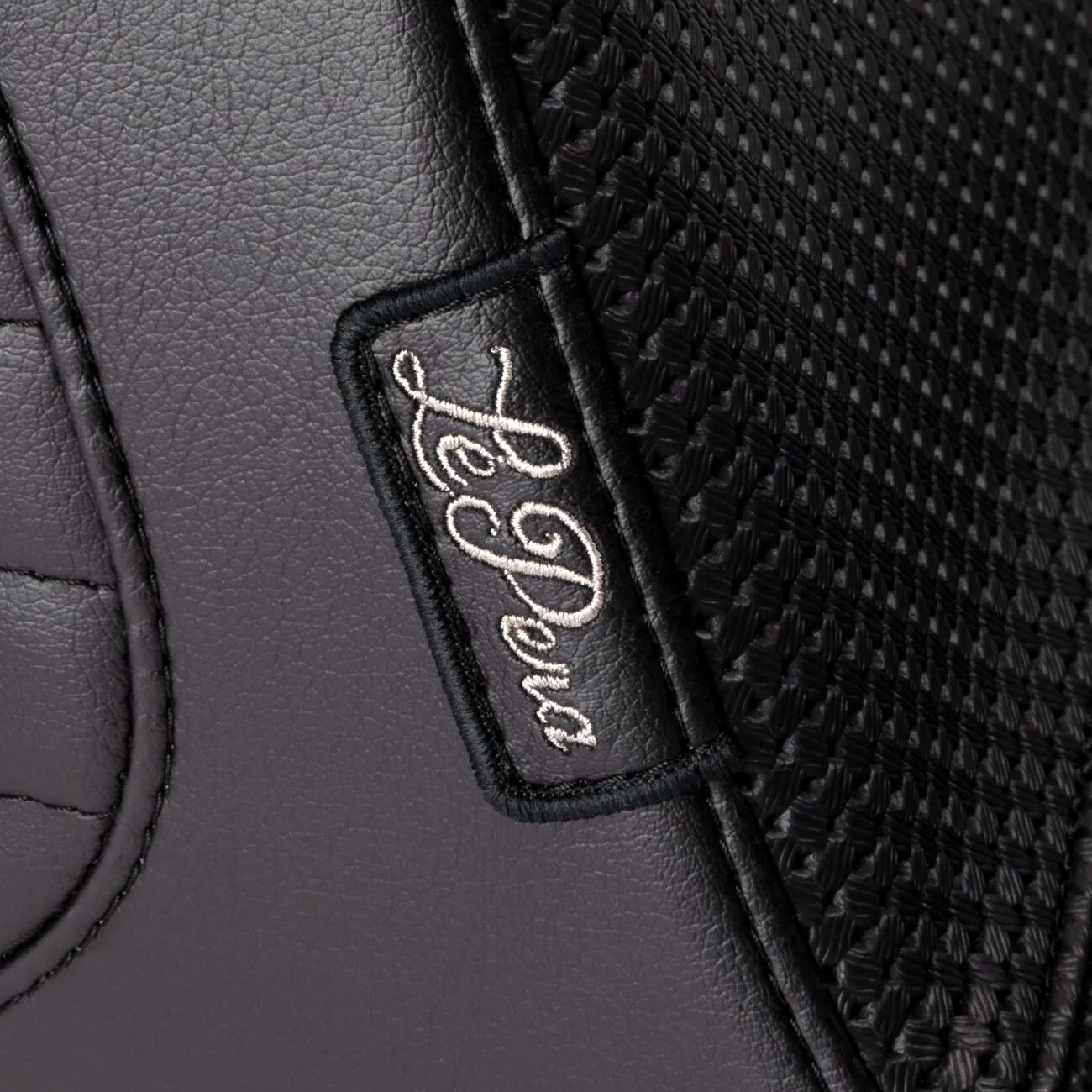 Le Pera Tailwhip Sæde - Sort Basketweave