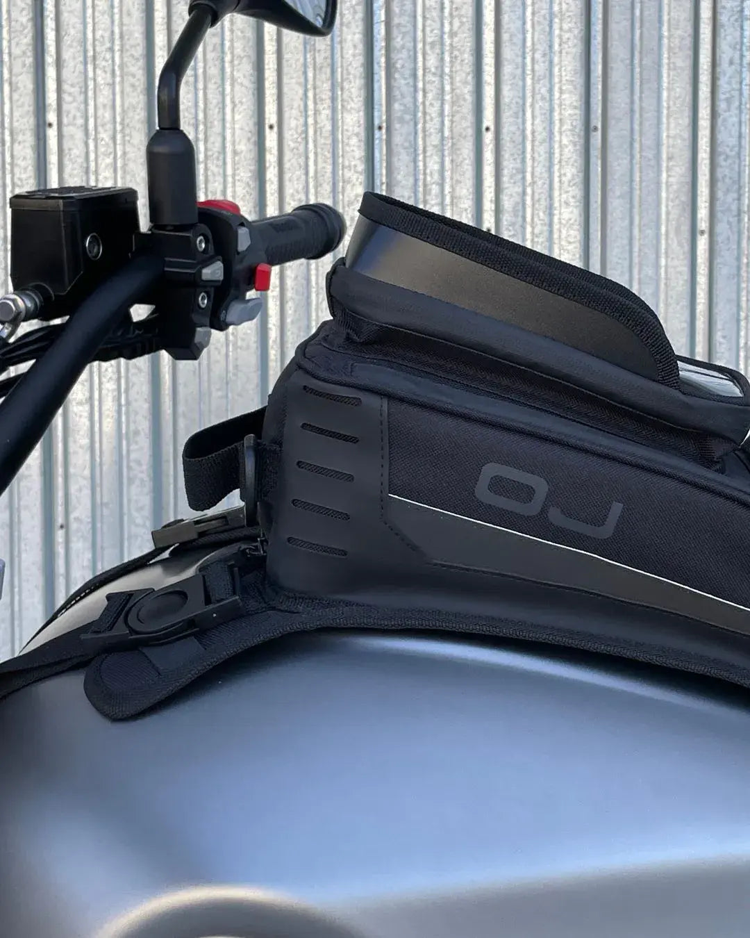 Oj Rookie Tank Bag - 3,2 liters motorcykelbagage