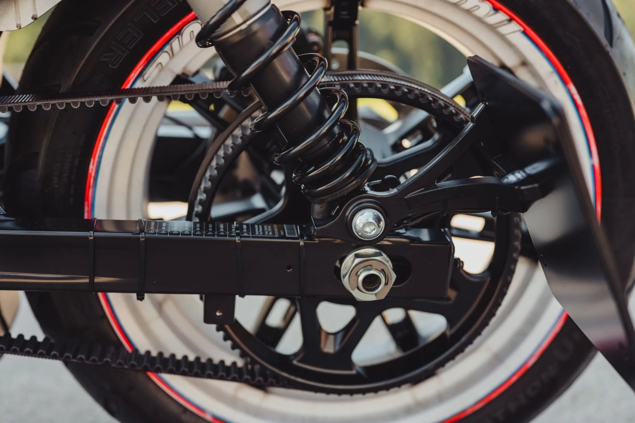 Cult Werk License Plate Holder For Harley-davidson Rh975