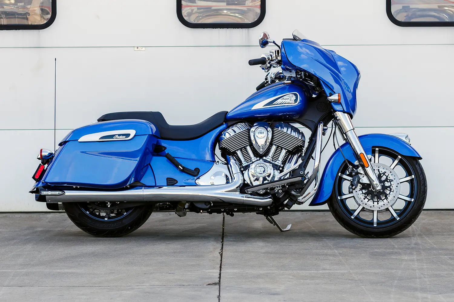 S&s Cycle 4" Broadhead Slip-on Mufflers - Chrome