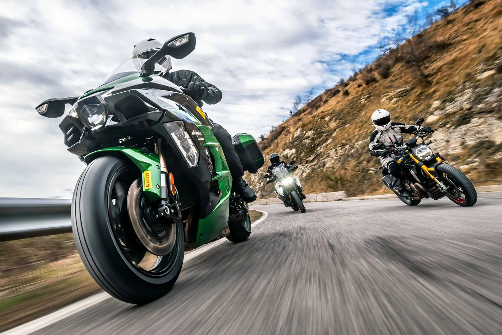 Pirelli Angel Gt Ii Tire 120/70r19 Front