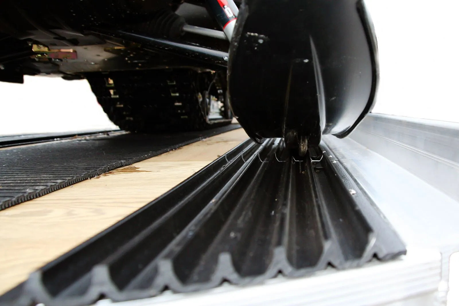 Caliber Multi-glides Trailer Guide System - 8 Piece