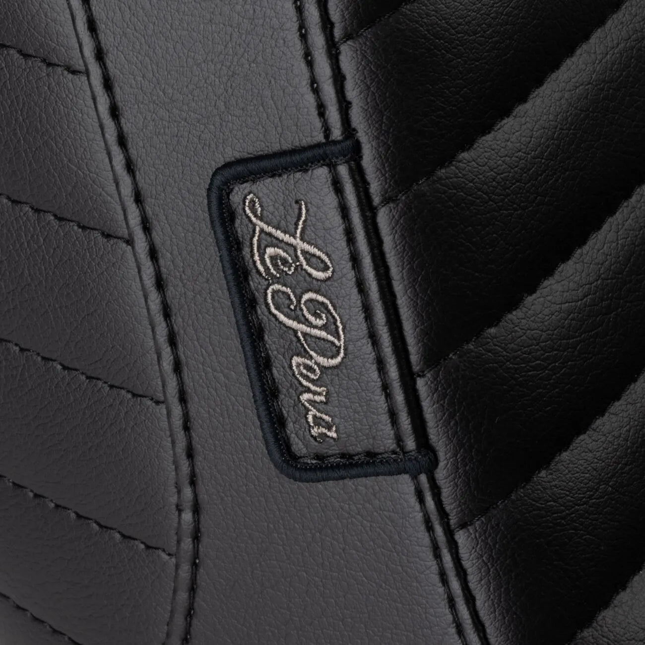 Le Pera Tailwhip Up Forsæde