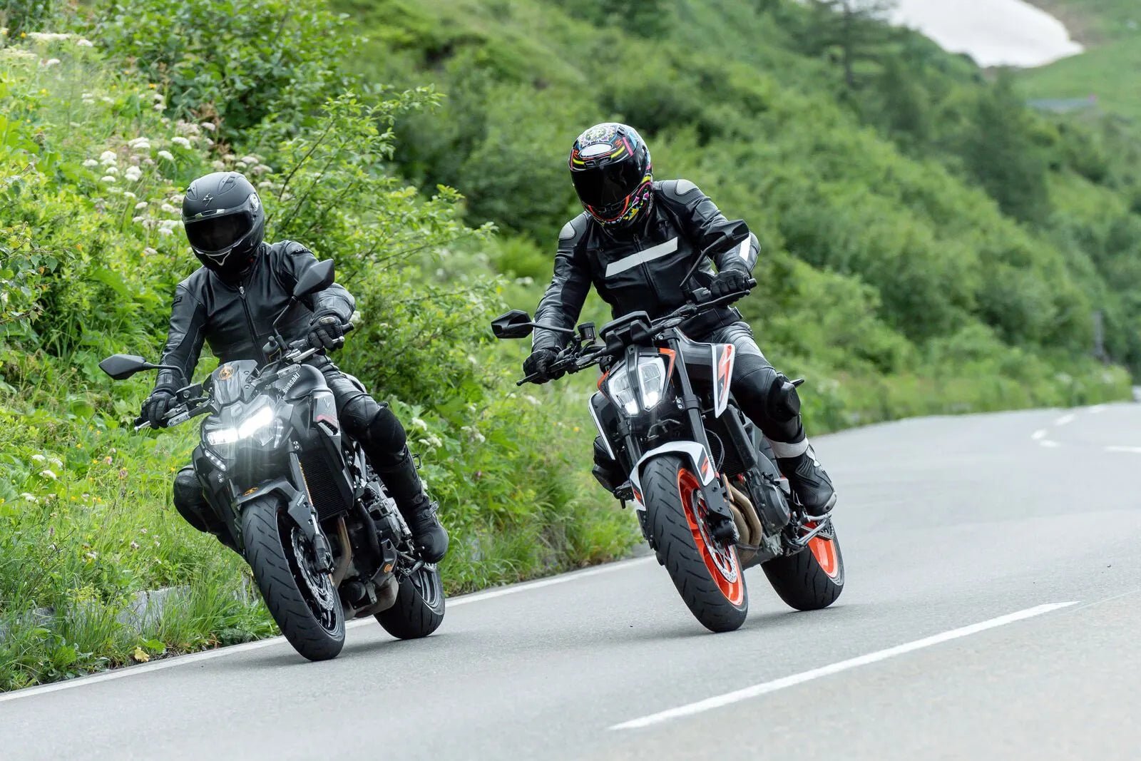 Continental Contiroad Tire 150/70zr17 Rear